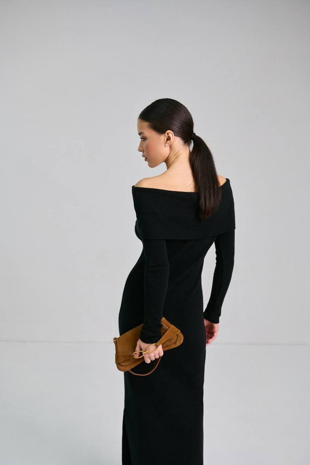 Knitted black dress with open shoulders