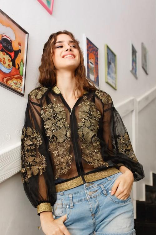 Бомбер жіночий вишитий на сітці чорно-золотий EMBROIDERED GEM