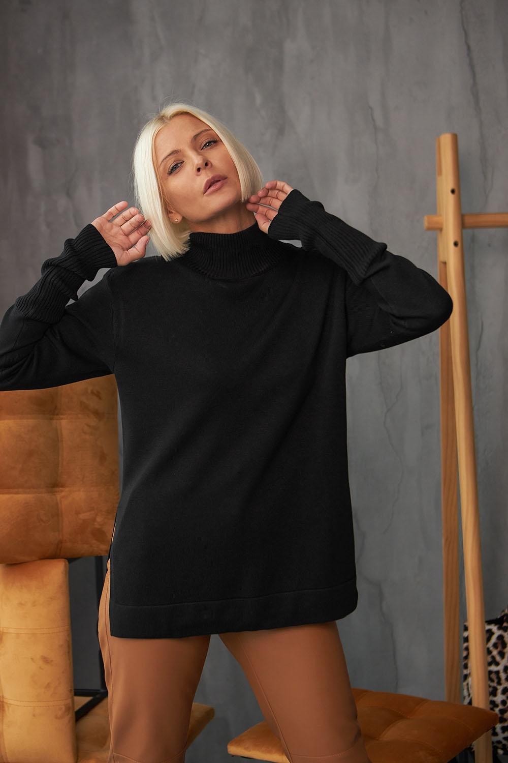 Jumper with slits black 2442 BELLISE
