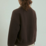 Sweatshirt with embroidery