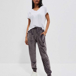 Suit women's sports with joggers plush Z-BL-3912 MOODO