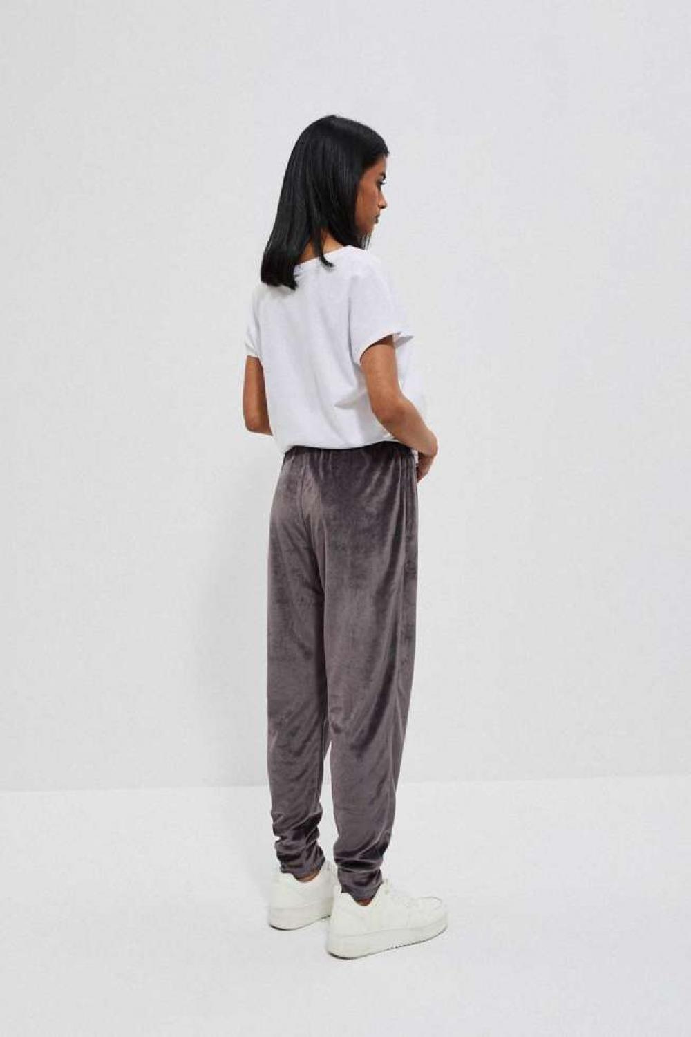 Suit women's sports with joggers plush Z-BL-3912 MOODO