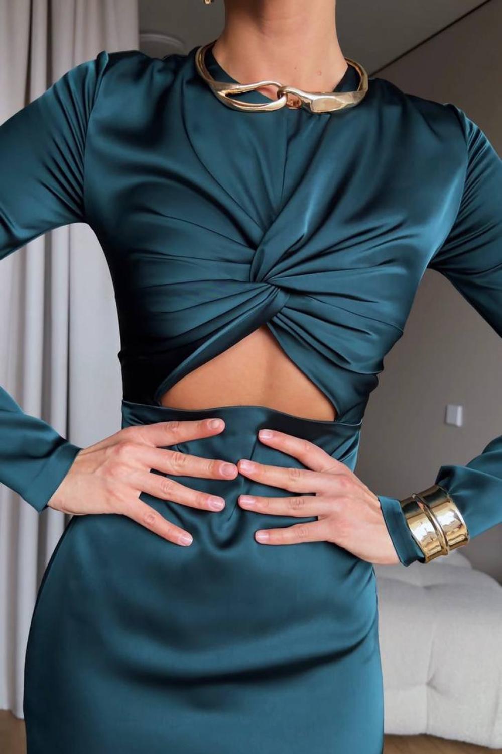 Long green dress with slit 496_smaragd