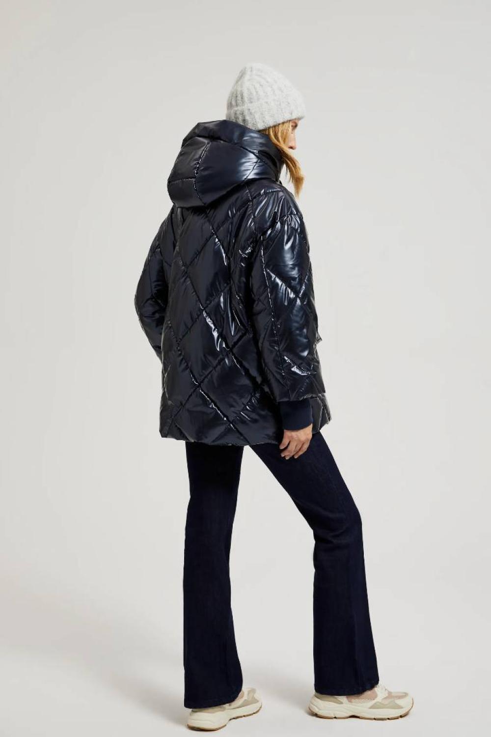 Зимова синя куртка