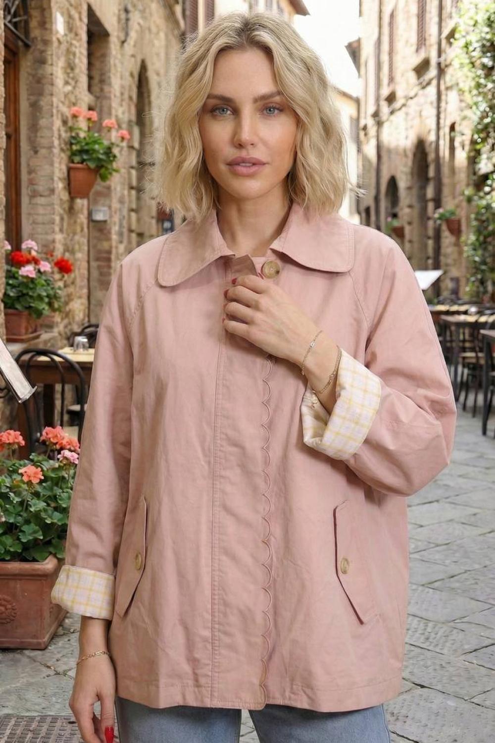 Short women's powder pink trench coat wiya