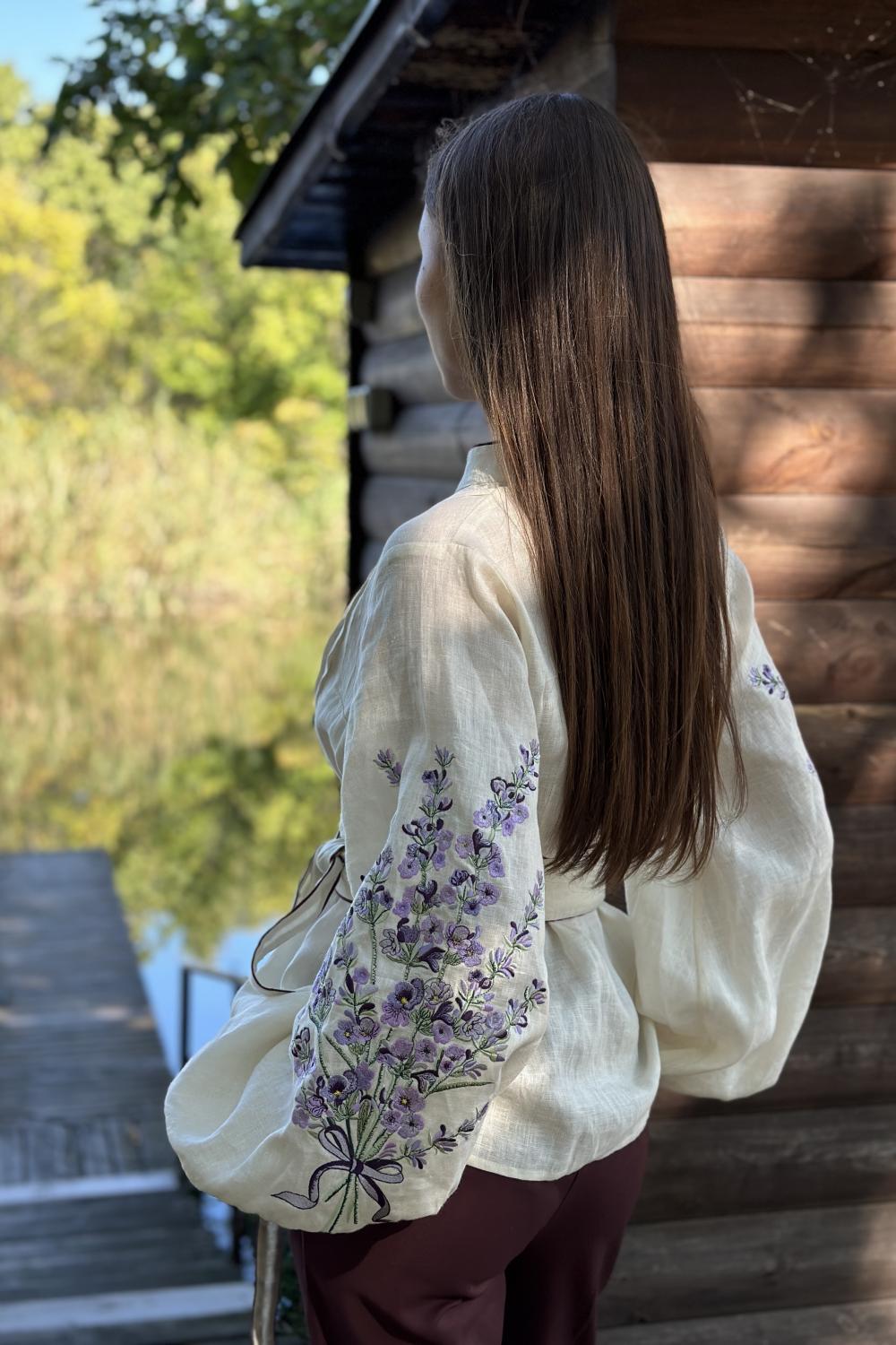 Вишиванка жіноча лляна Лаванда EMBROIDERED GEM