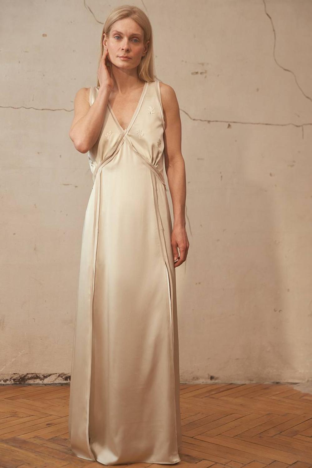Vanilla satin maxi dress