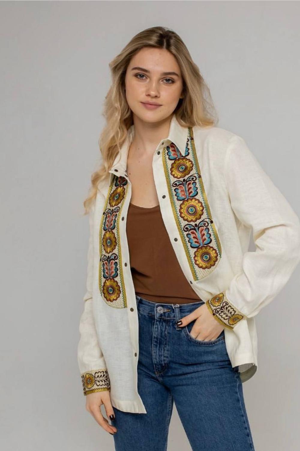 Women's embroidered blouse with 100% linen Kositsi