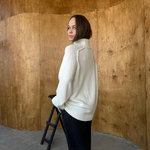 Ecru oversized sweater 100% wool