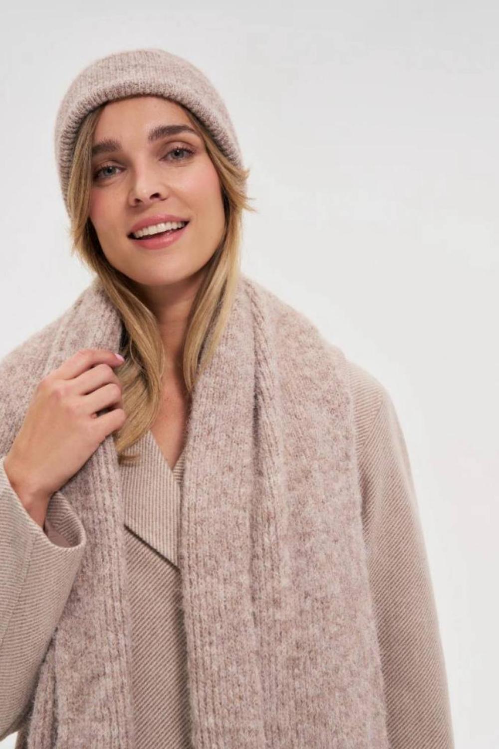 Beige scarf