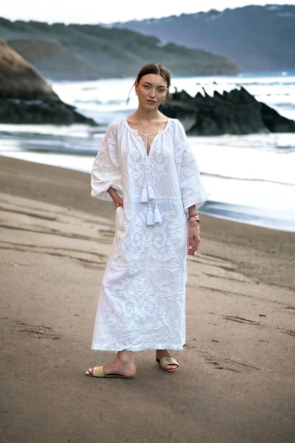 White long embroidered dress EMBROIDERED GEM