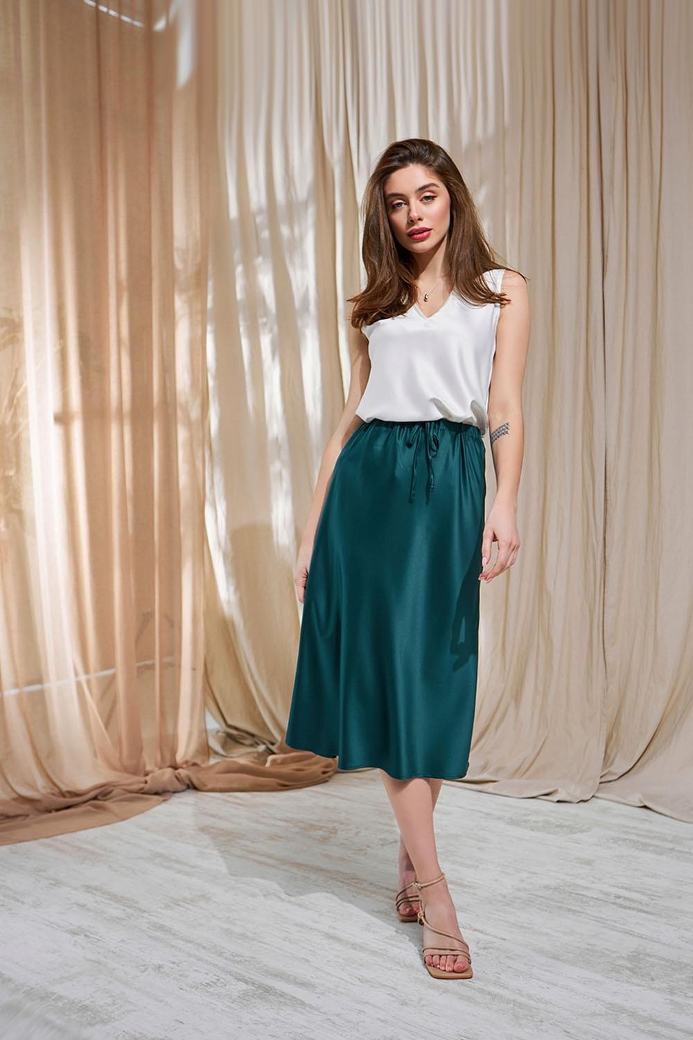 Bellise 2080 ribbed pleated skirt