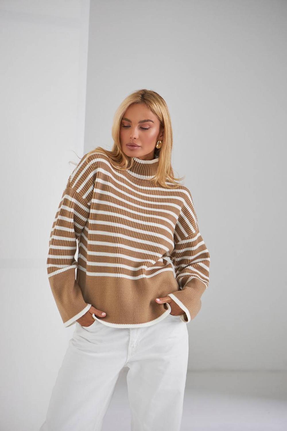 Long striped sweater in mixed yarn with natural fibers