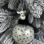 Christmas tree decoration 27 cm made of glass and polystone. Moose are black and white. Peas