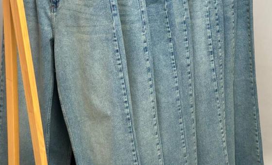 Women's jeans buy in Zaporozhye