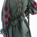 Green embroidered dress made of linen Memories EMBROIDERED GEM