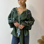 Вишиванка жіноча лляна смарагдова EMBROIDERED GEM