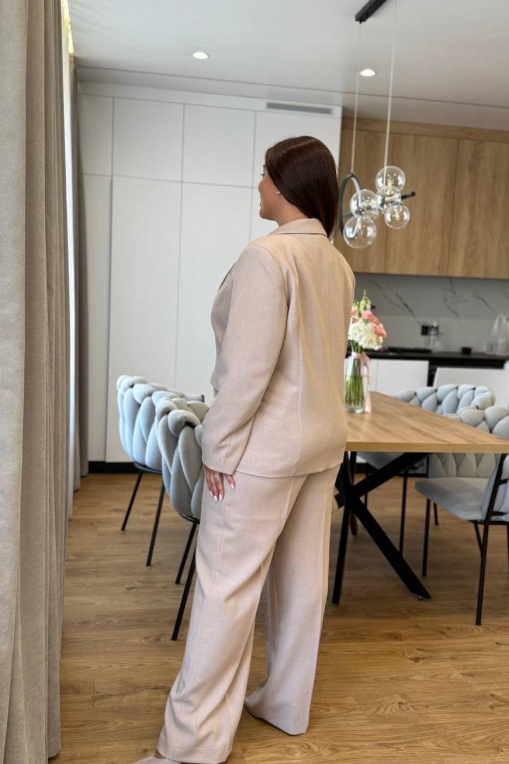Beige suit Plus Size