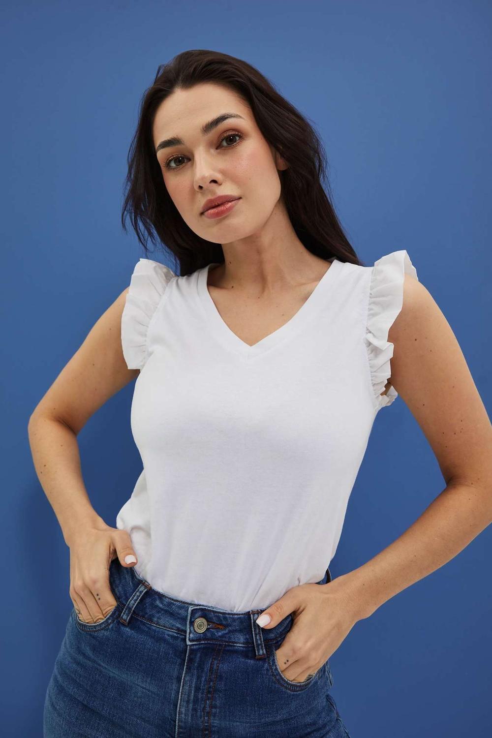 T-shirt white with a frill L-TS-4029 Moodo