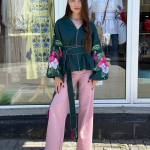 Вишиванка смарагдова дизайнерська на запах EMBROIDERED GEM