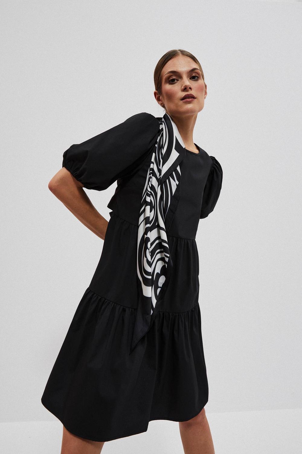 Black dress with an open back Moodo L-SU-4017