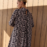 Loose dress in floral print