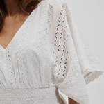 The dress is white from Moodo thread L-SU-4053
