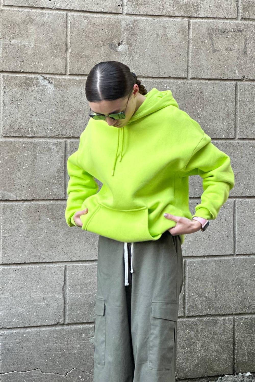 Suit woman sports in lime color SK3002 DIAS