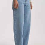 Blue jeans ballon