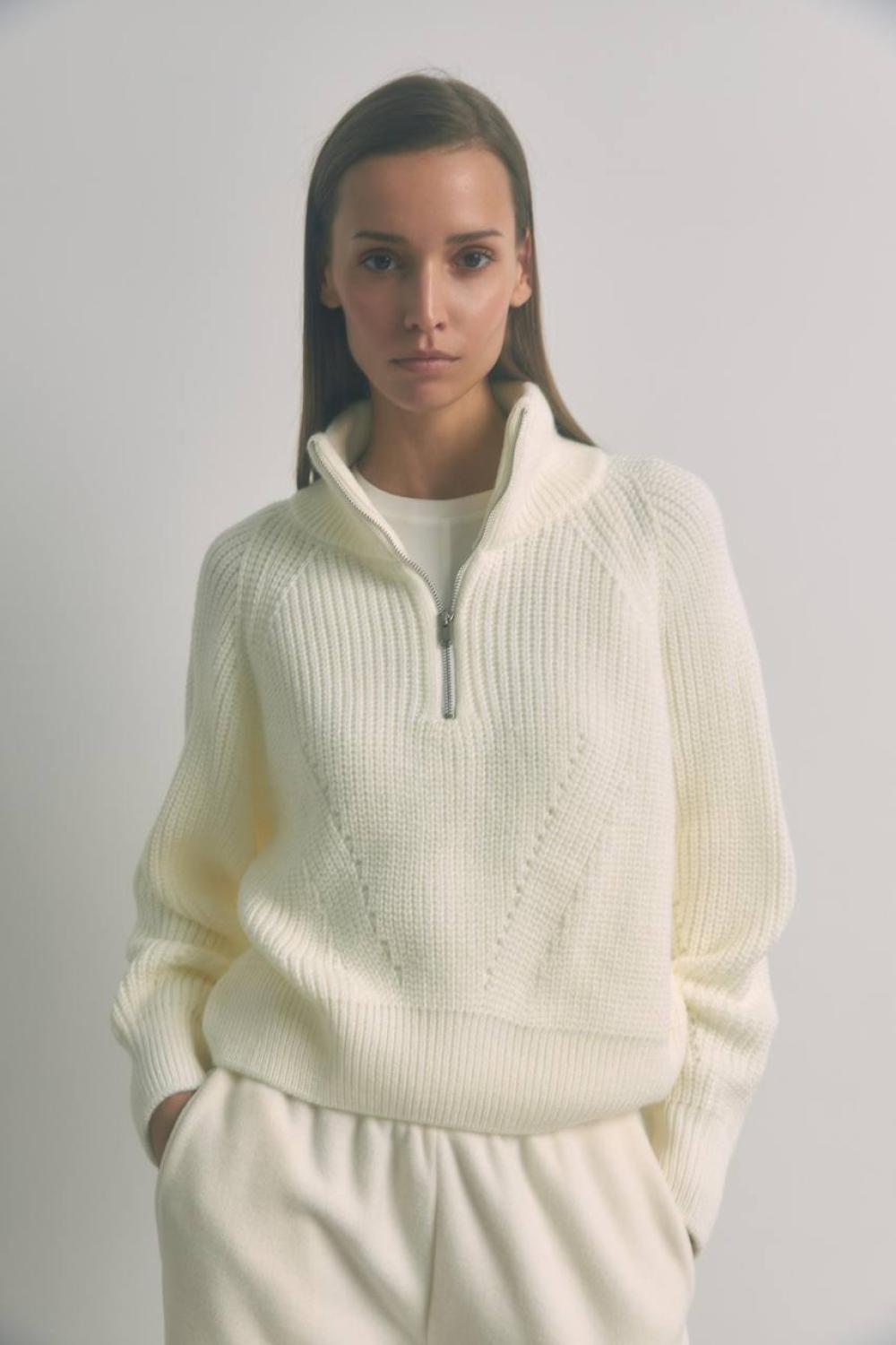 Women's warm ecru jumper