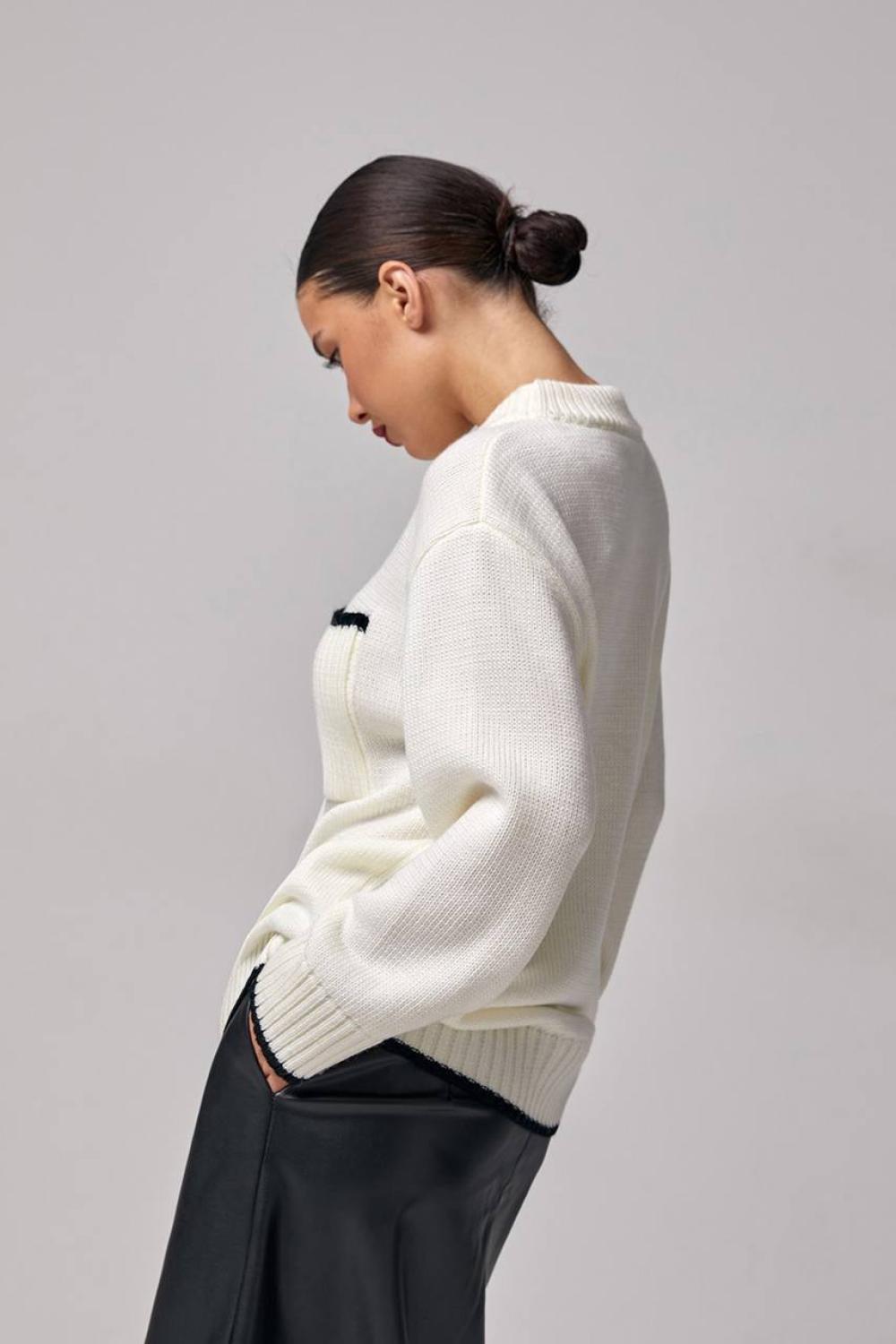 Women's warm ecru jumper