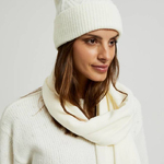 A white hat