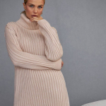 Tunic dress made of wool