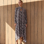 Loose dress in floral print