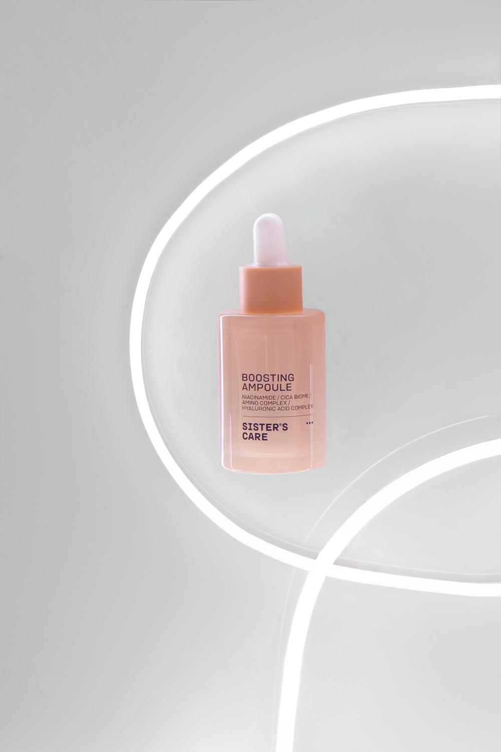 Boosting Ampoule Sister's Aroma concentrate for radiance and skin renewal