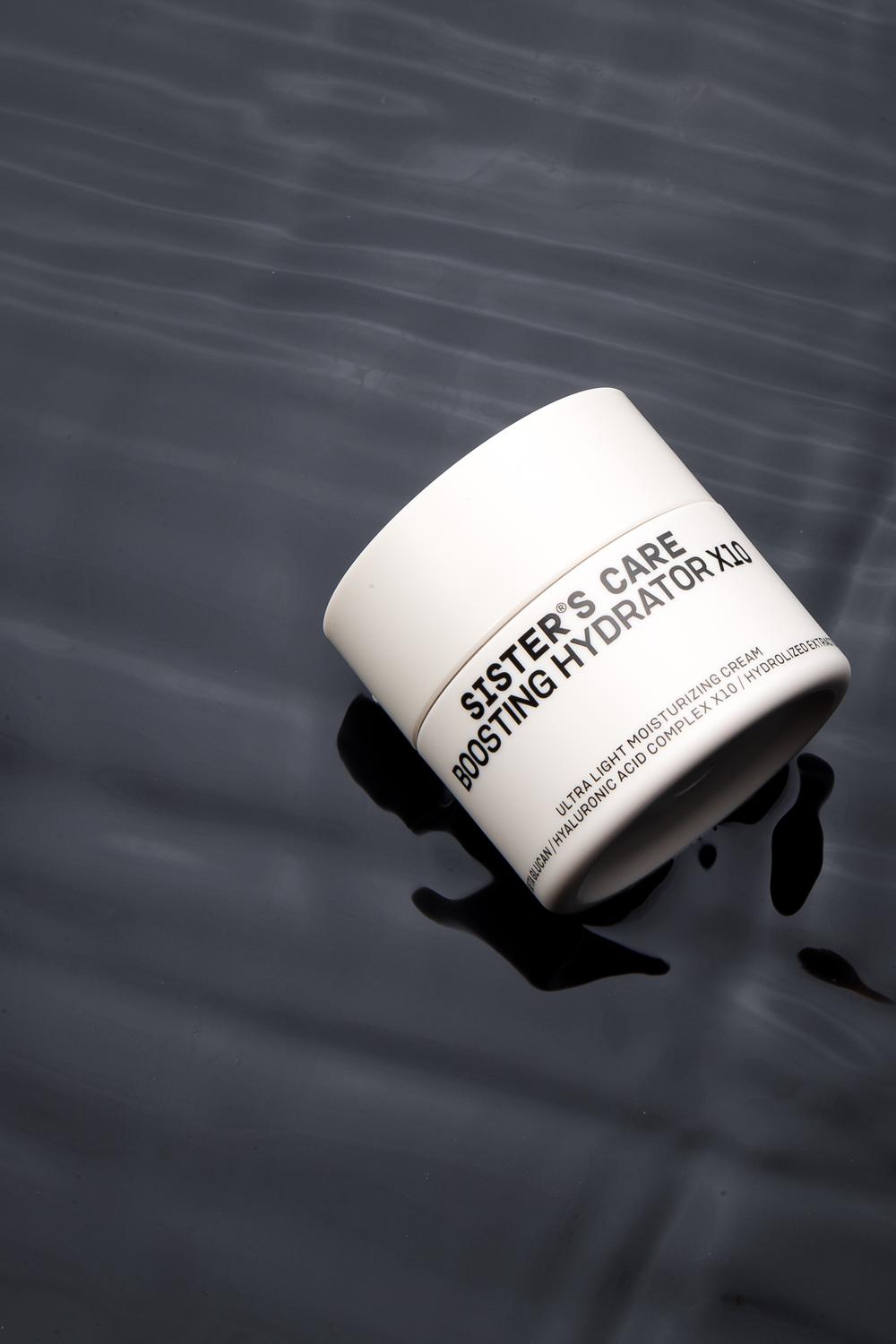Boosting Hydrator x10 Sister's Aroma moisturizing gel-cream