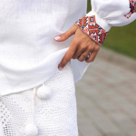 Women's embroidered linen shirt