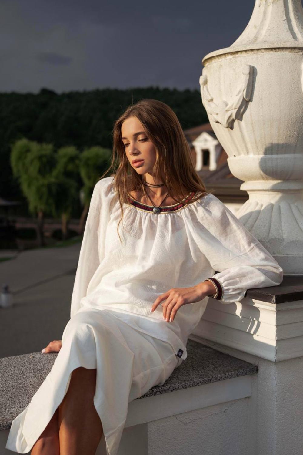 Women's Vyshyvanka Serpanok white from Svarga