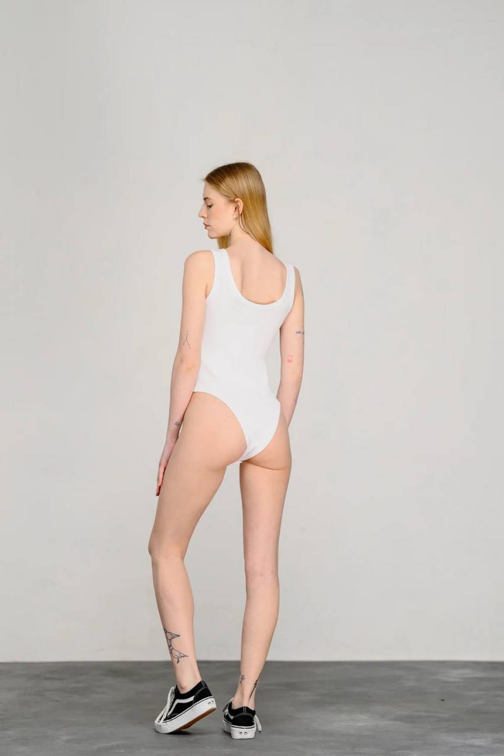Body white classic 6457 AZURI