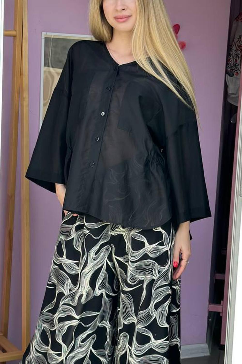 Black viscose printed pants