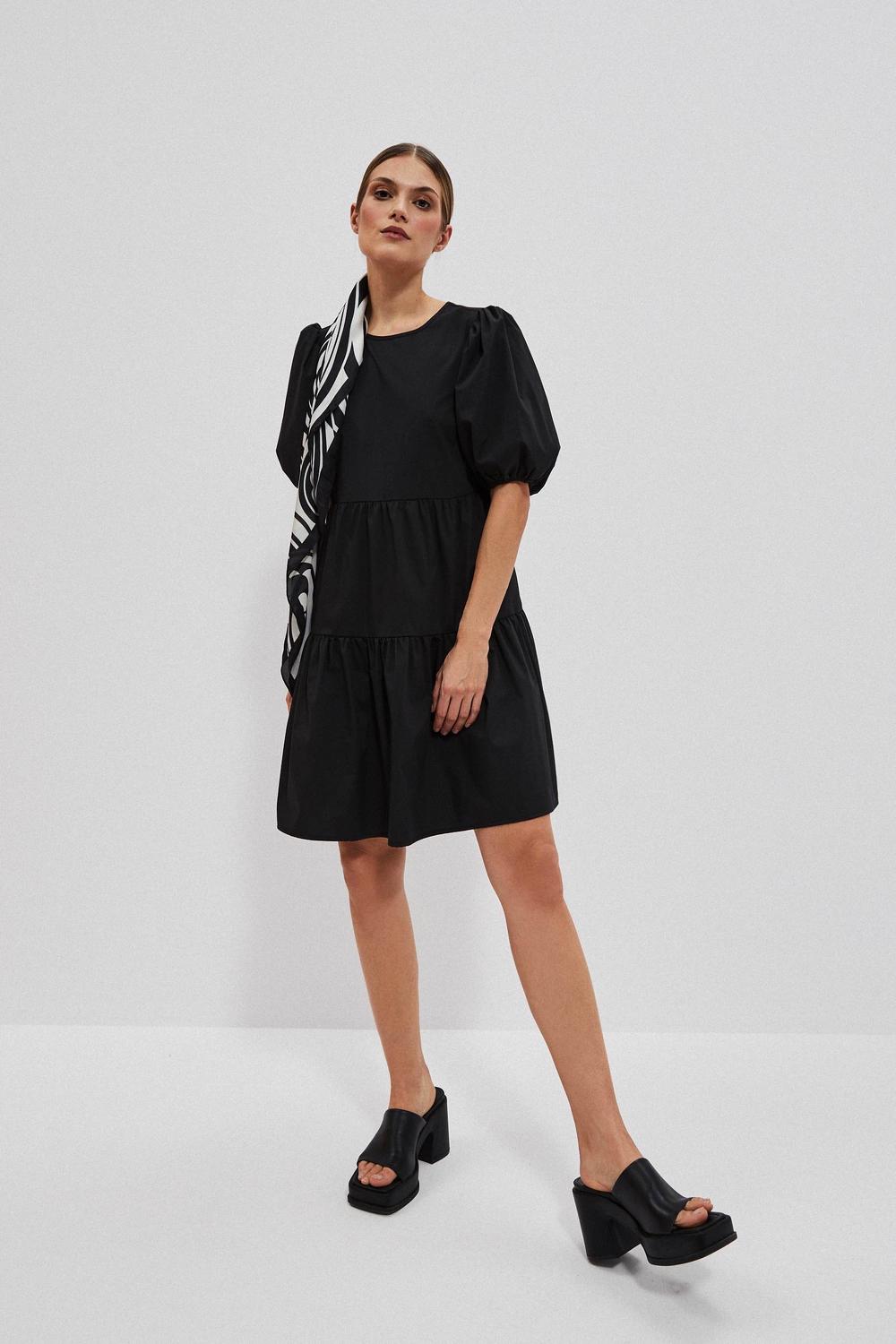 Black dress with an open back Moodo L-SU-4017