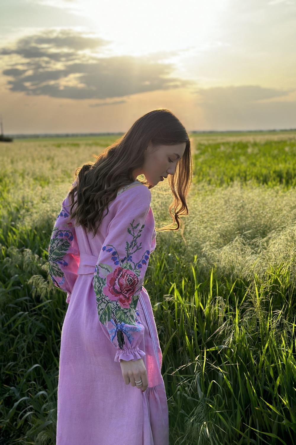 Сукня-вишиванка рожева Троянди
