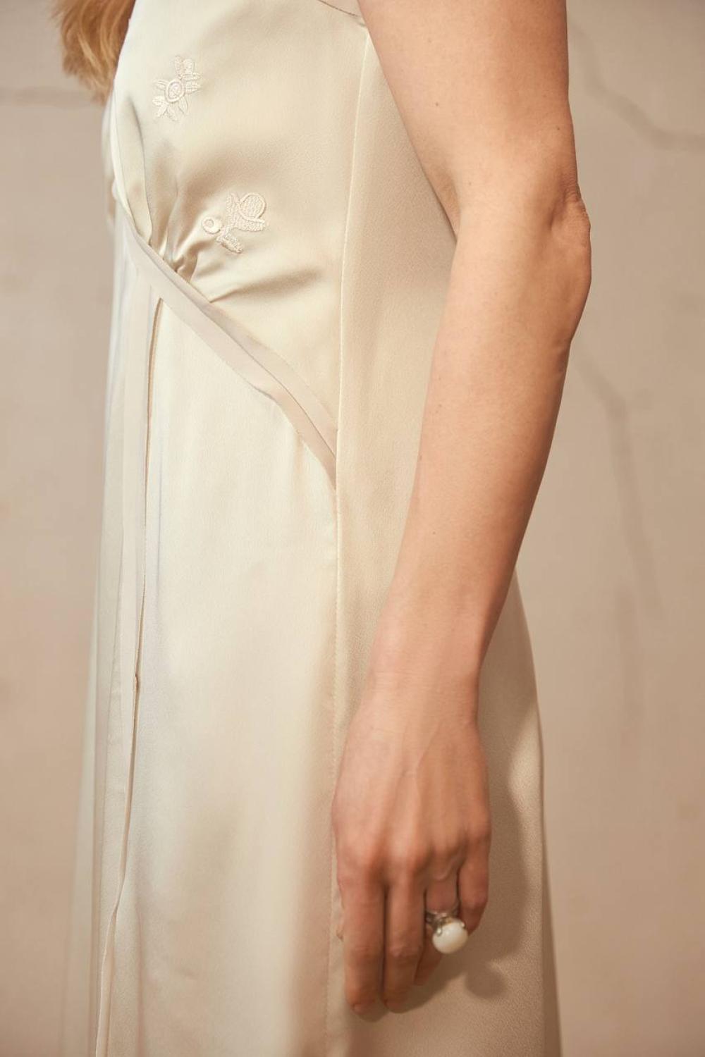 Vanilla satin maxi dress