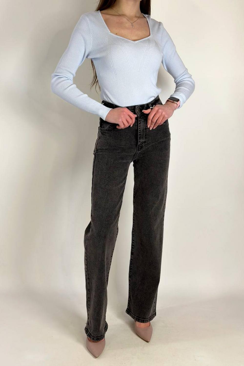 Women's gray jeans in a classic design with stretch