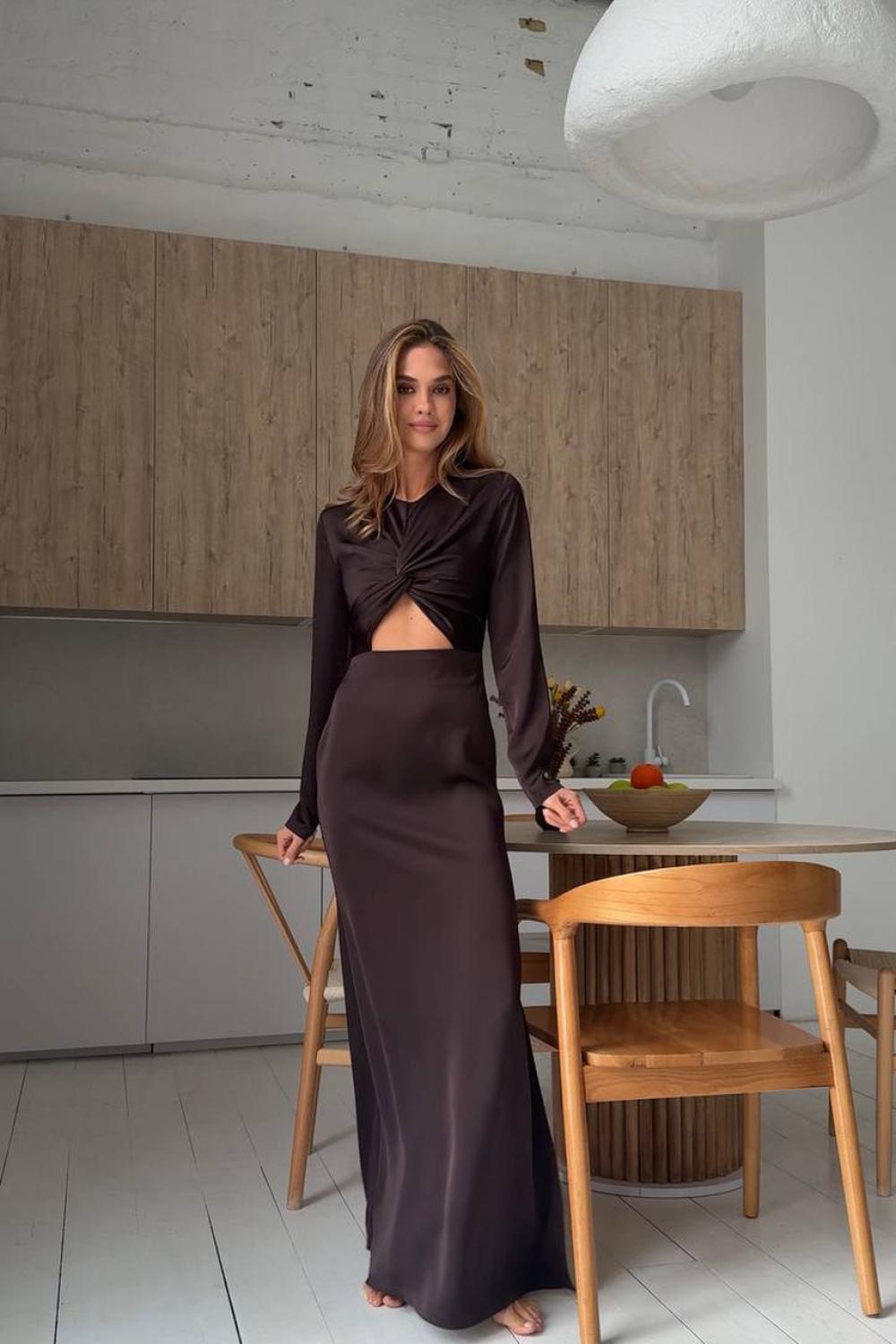 Long chocolate dress with slit 496_choco