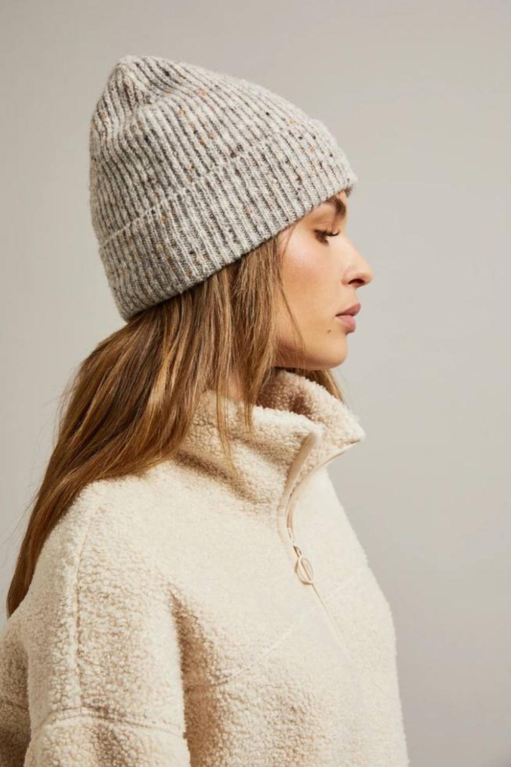 A beige hat