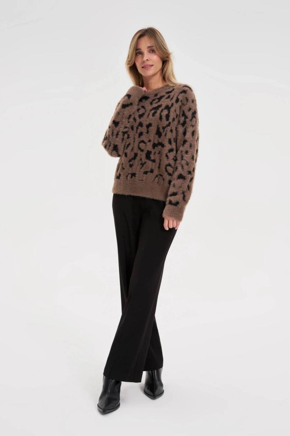 Brown sweater with leopard print Z-SW-4857-L-realiz