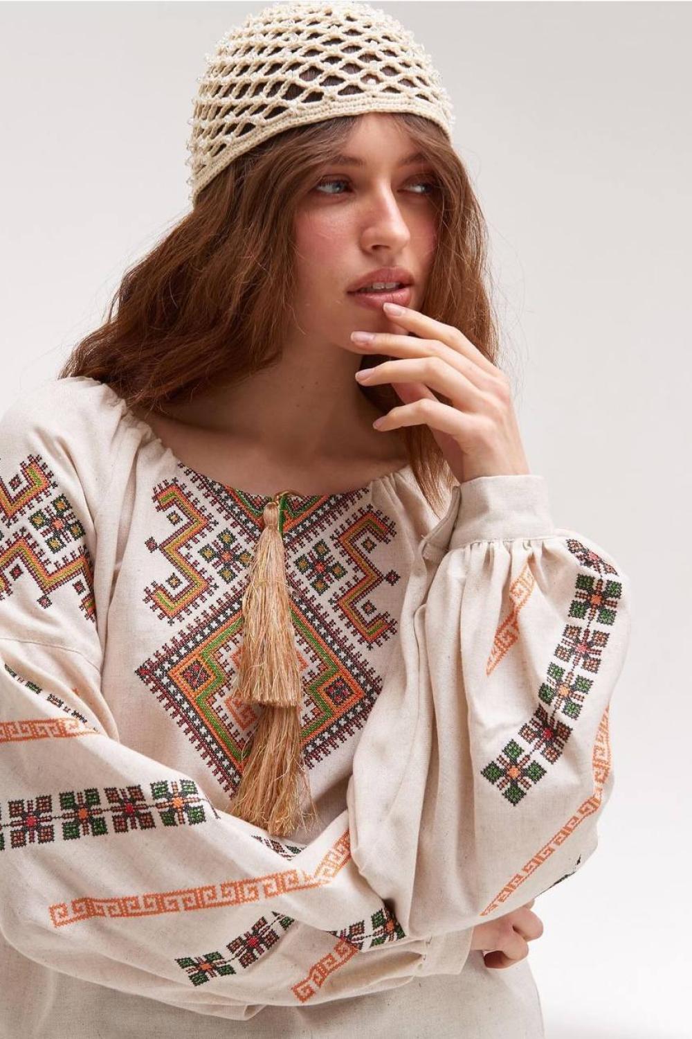 Embroidered women's beige Svyatoslava