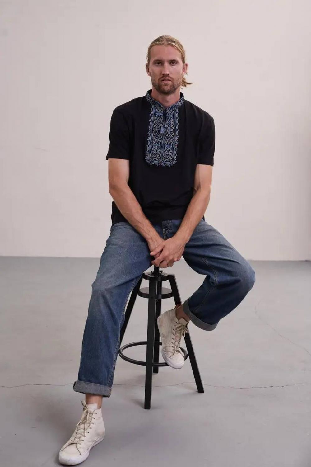 Men's embroidered T-shirt King Danylo MEREZHKA