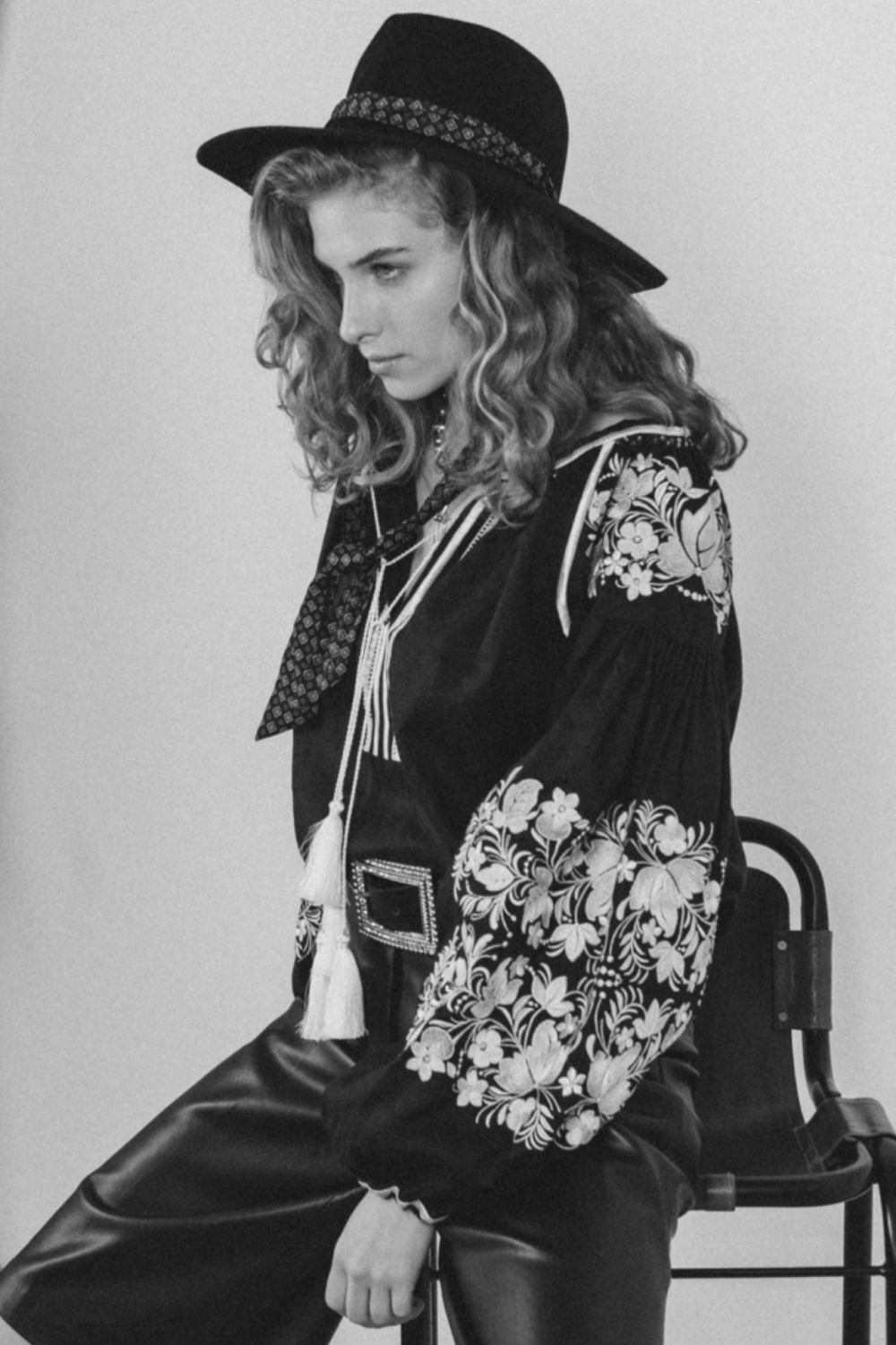 Women's embroidered jacket, black with white embroidery Petrykivska EMBROIDERED GEM